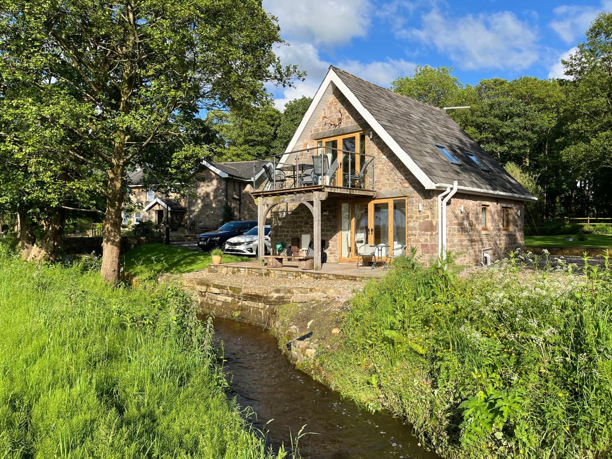 Cosy Alpine Cottage In The Heart Of Lancashire Catterall Екстер'єр фото